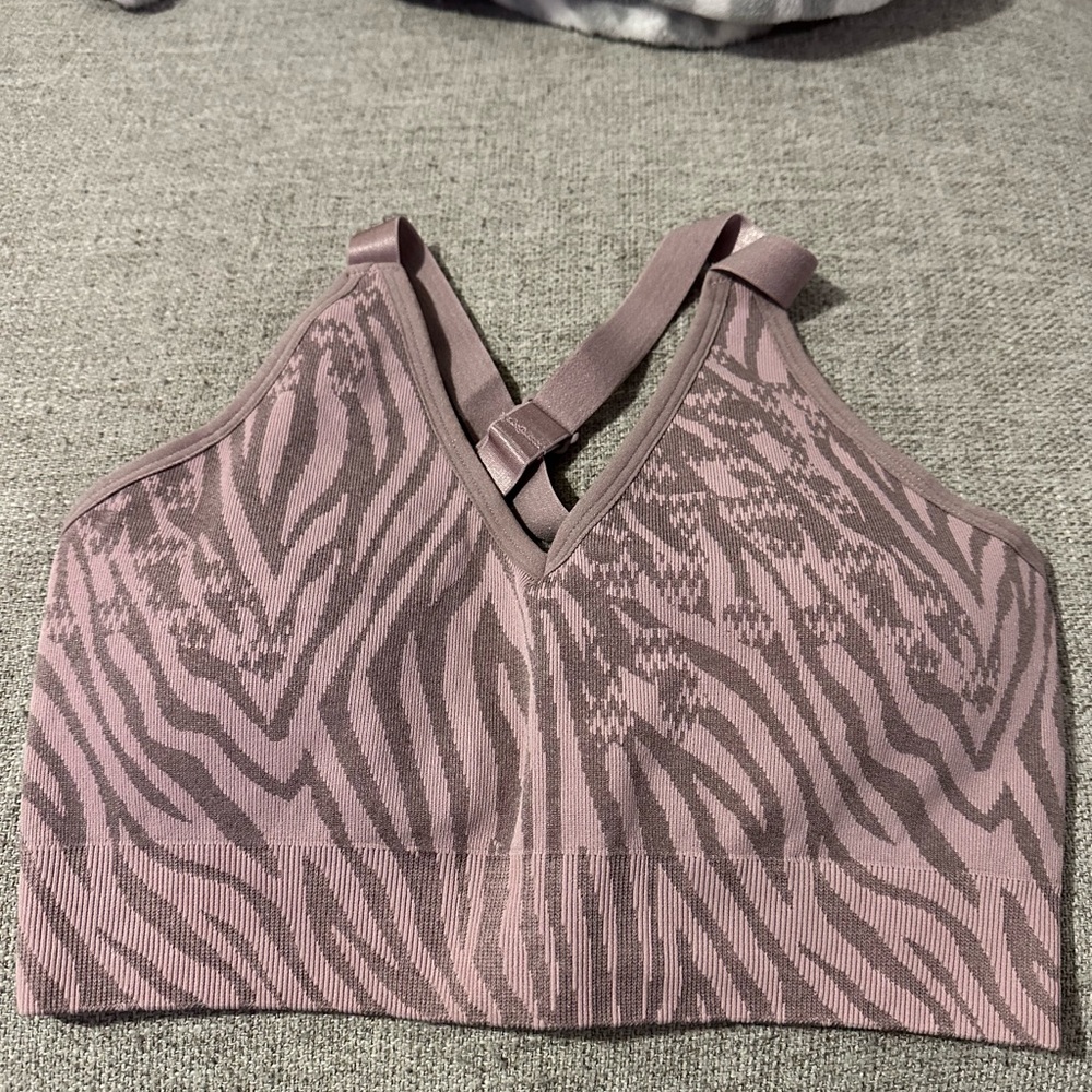 AYBL sports bra